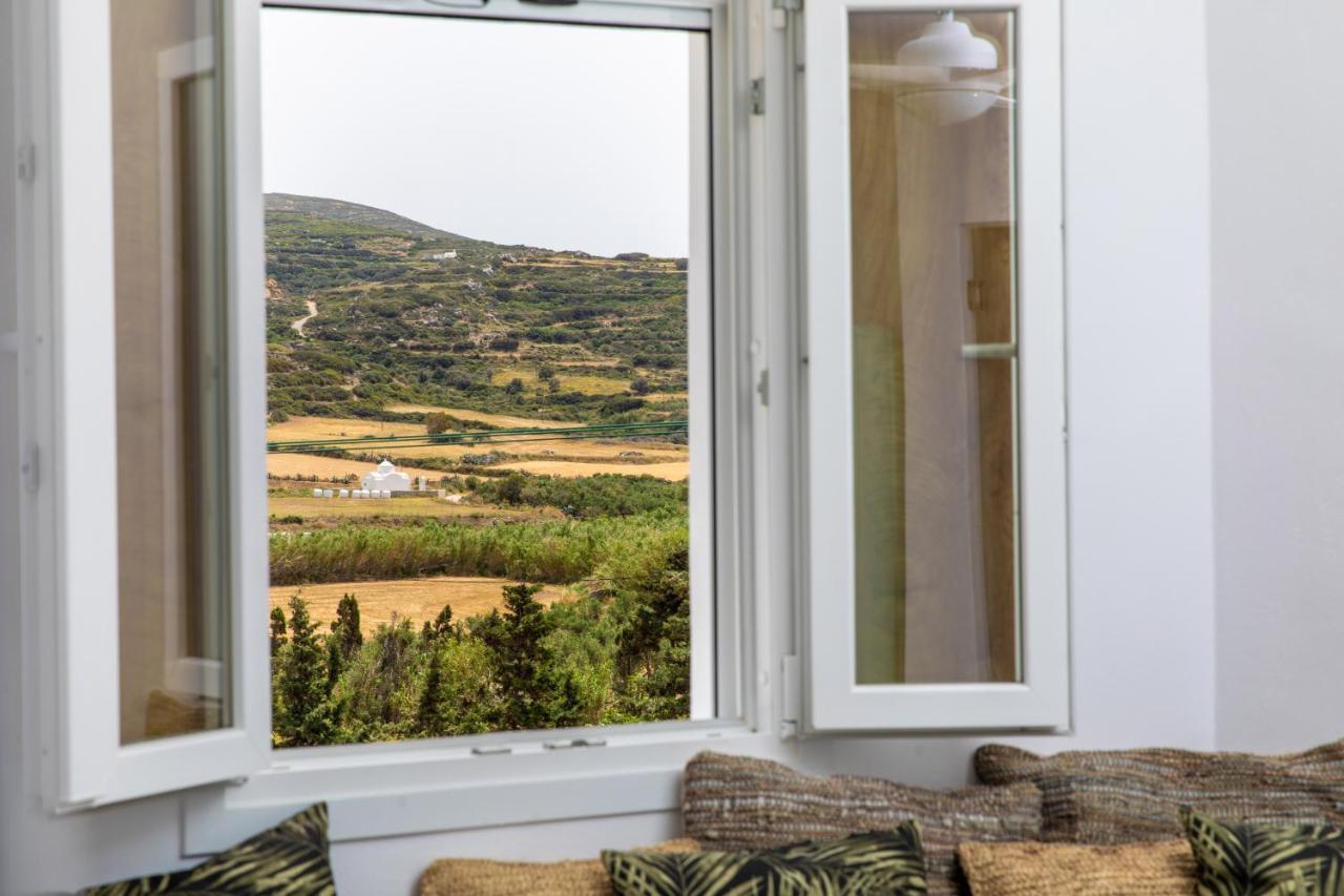 Ninemia Naxos Suites Agios Thaleleos Buitenkant foto