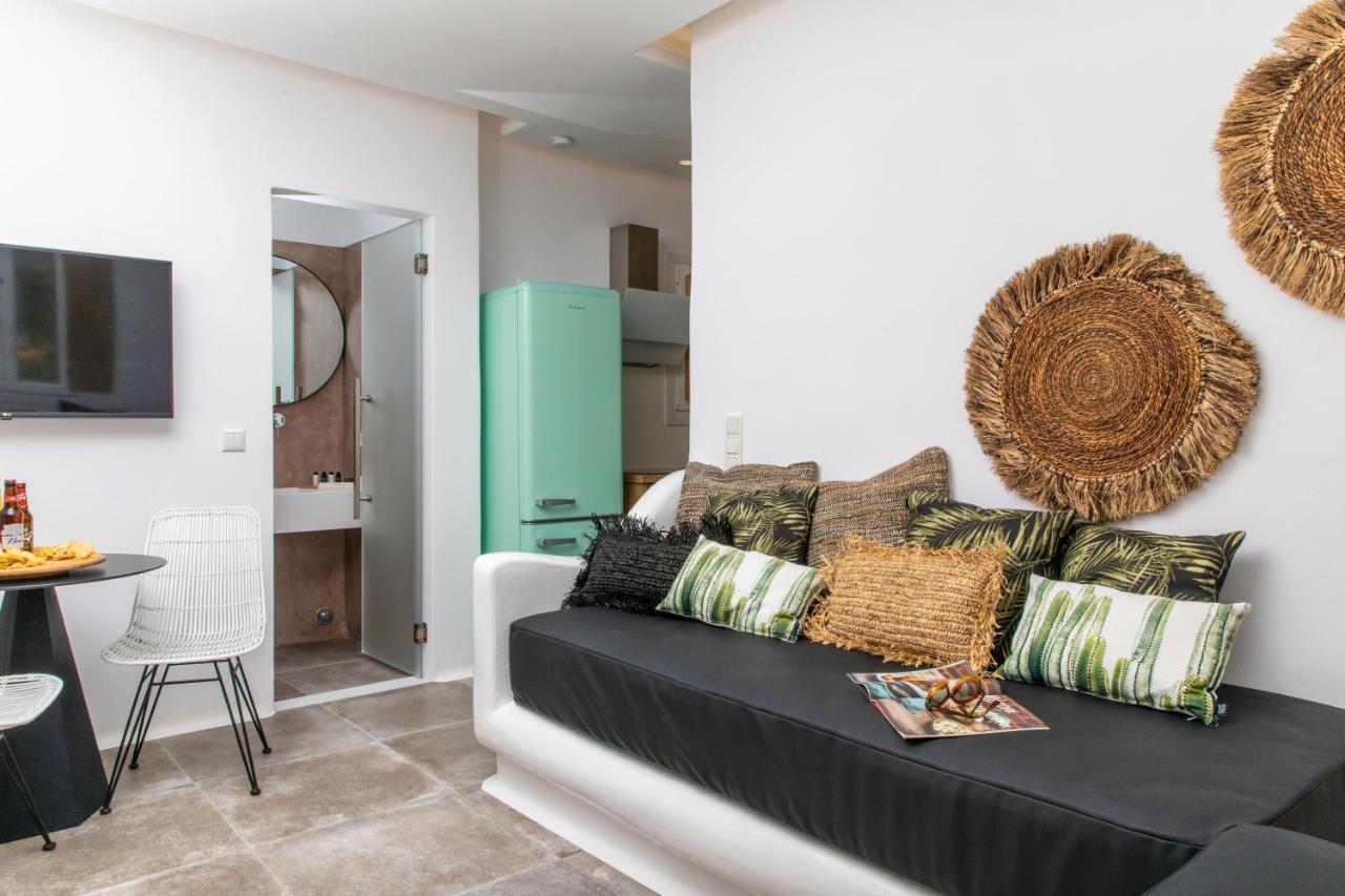 Ninemia Naxos Suites Agios Thaleleos Buitenkant foto
